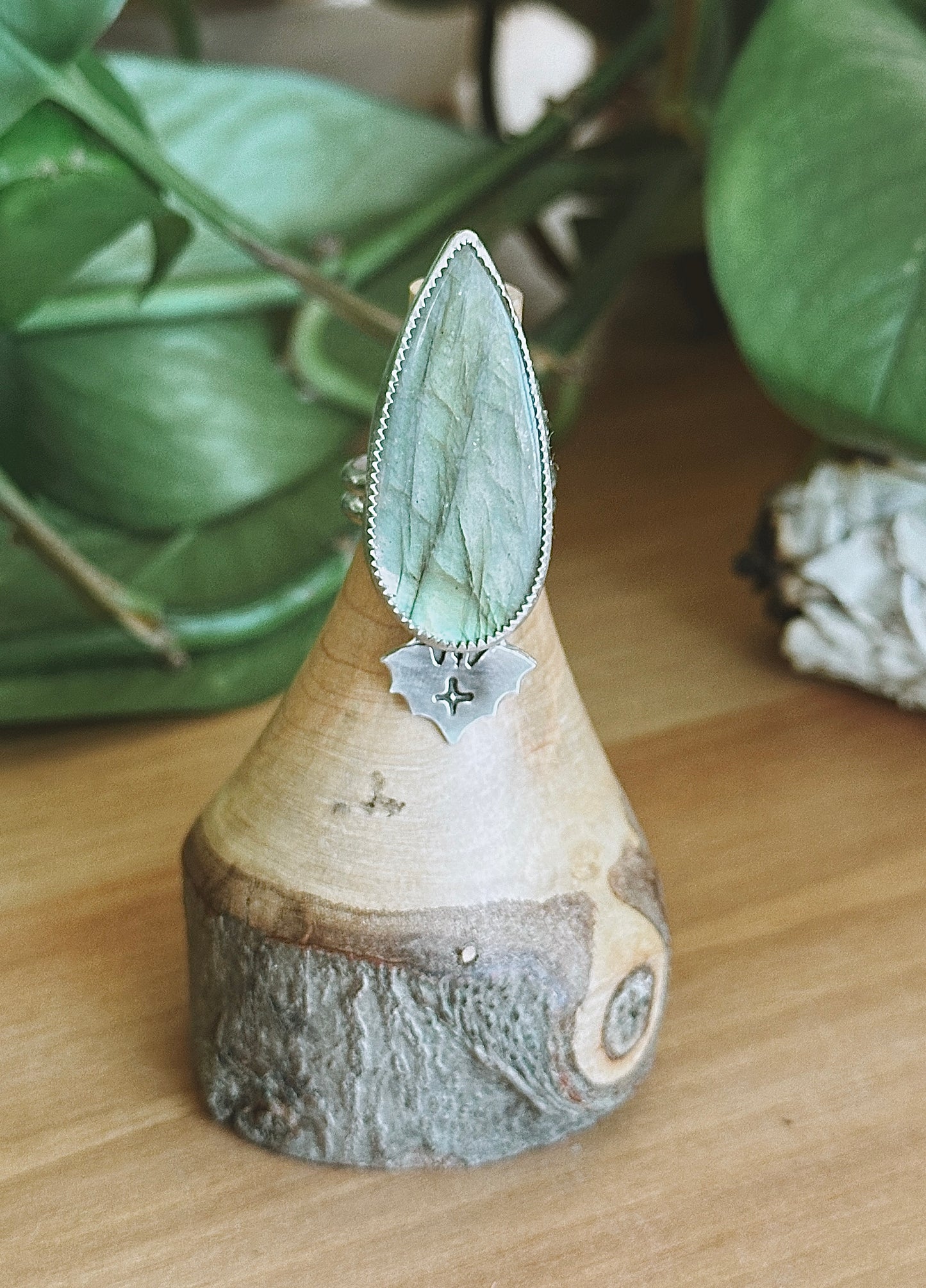 Labradorite Bat Ring